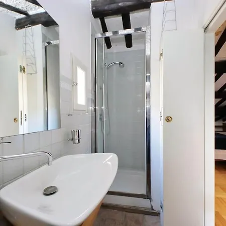 Monserrato2 * רומא